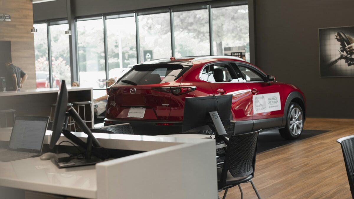 car dealership shopping buyer