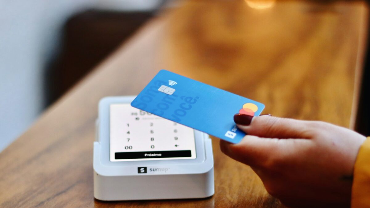 contactless payment checkout