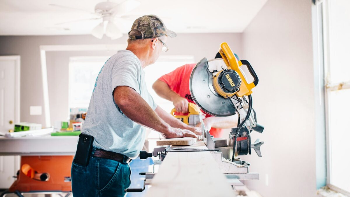 contractor home improvement tools