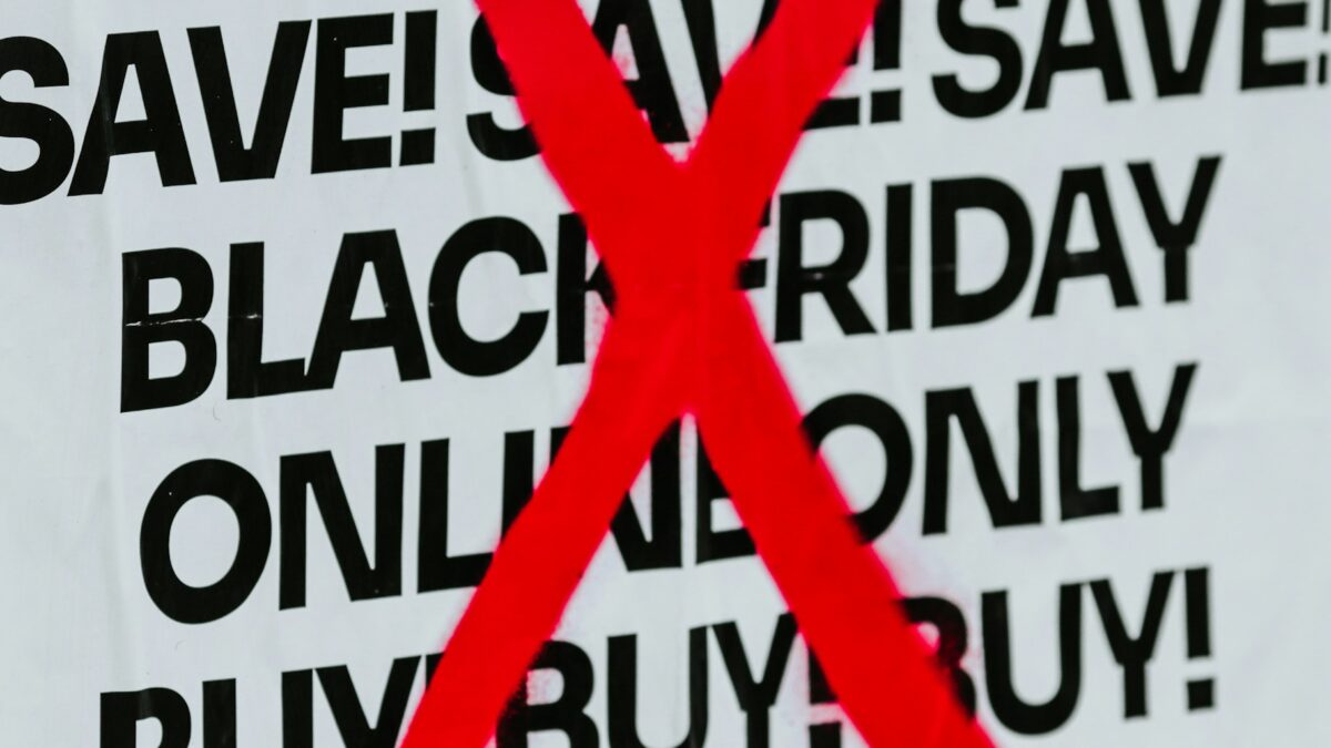 Coupon Policies Compared Across Major US Stores