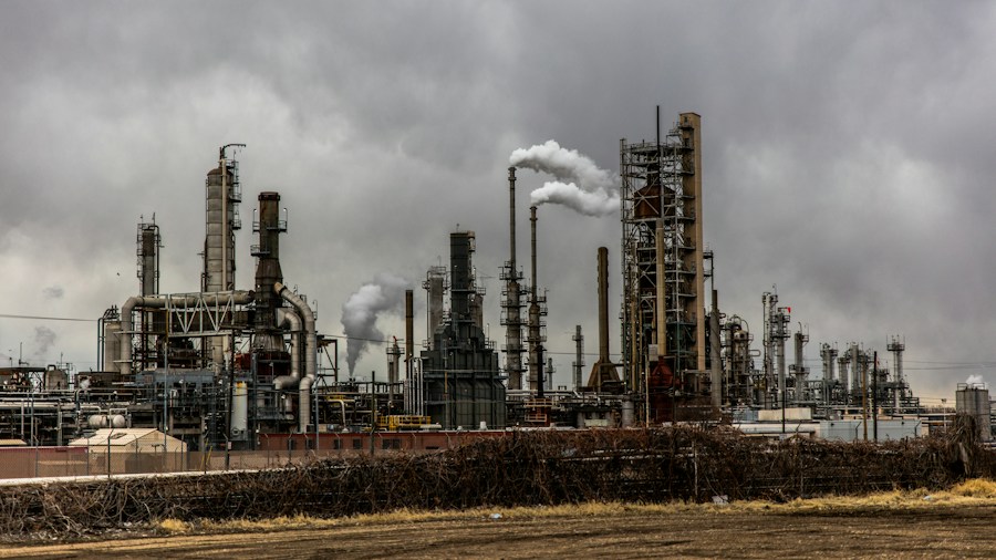 crude oil refinery industrial