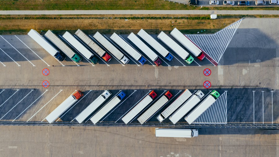 delivery vehicle route planning