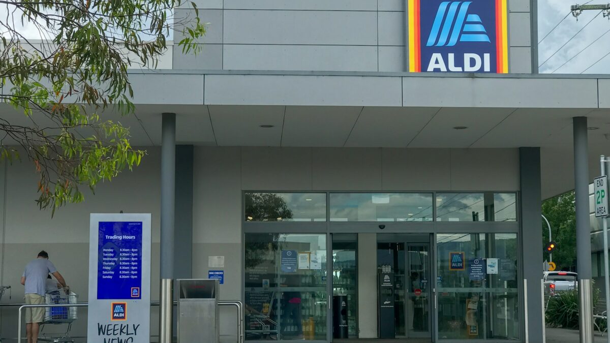 Does Aldi Have a Senior Discount? 2026 Guide