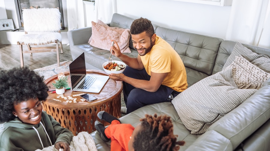 family budgeting finances together