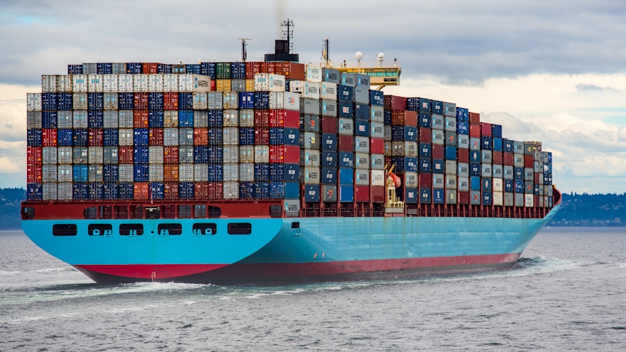 global trade shipping containers