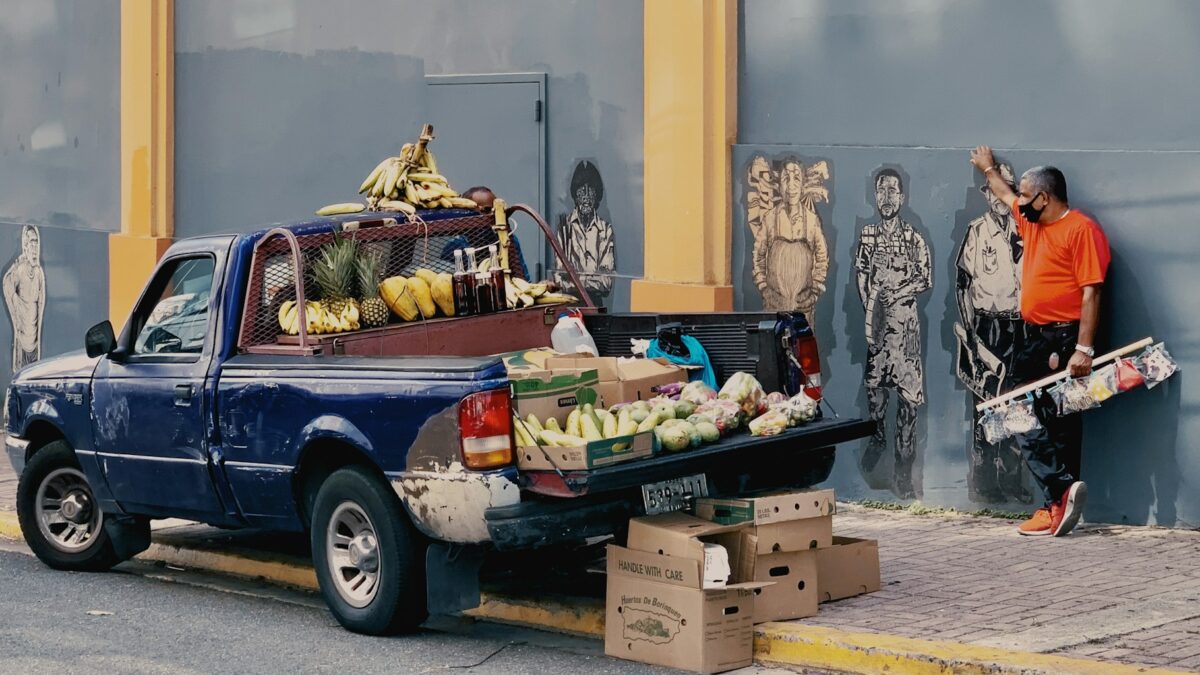 grocery delivery pickup curbside