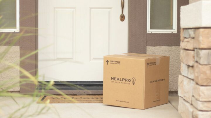 online package delivery refund