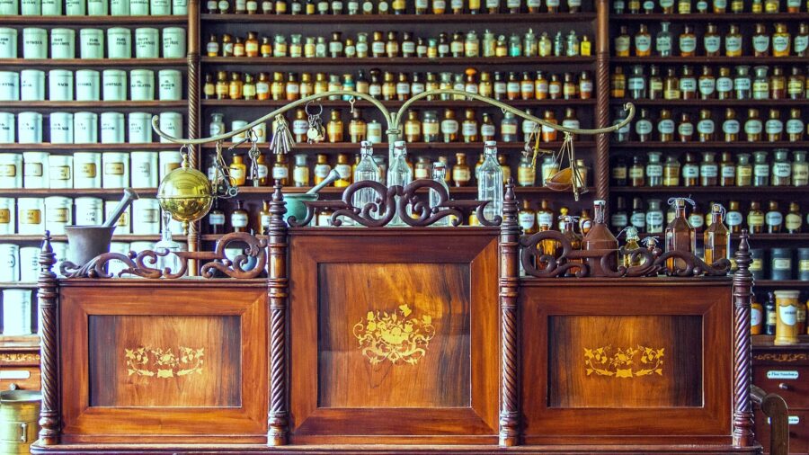 pharmacy customer service counter