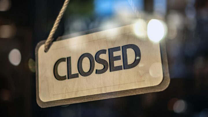retail store closure entrance
