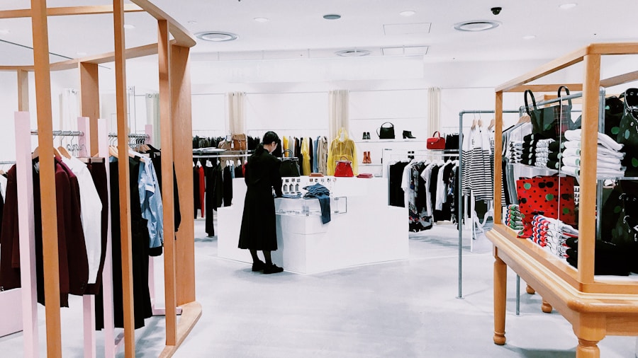 retail store interior discount