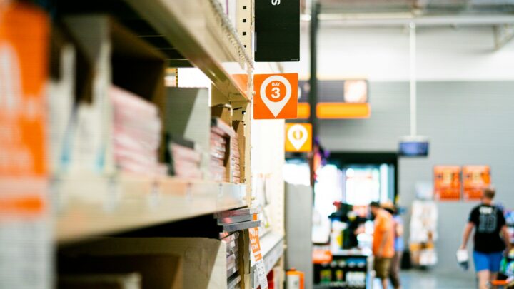 retail store price labels technology